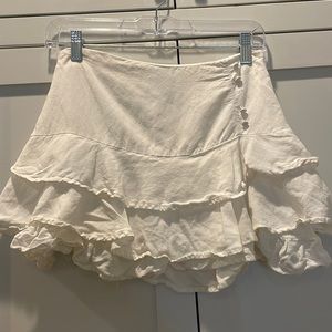 Forever 21 Crème miki skirt with ruffles